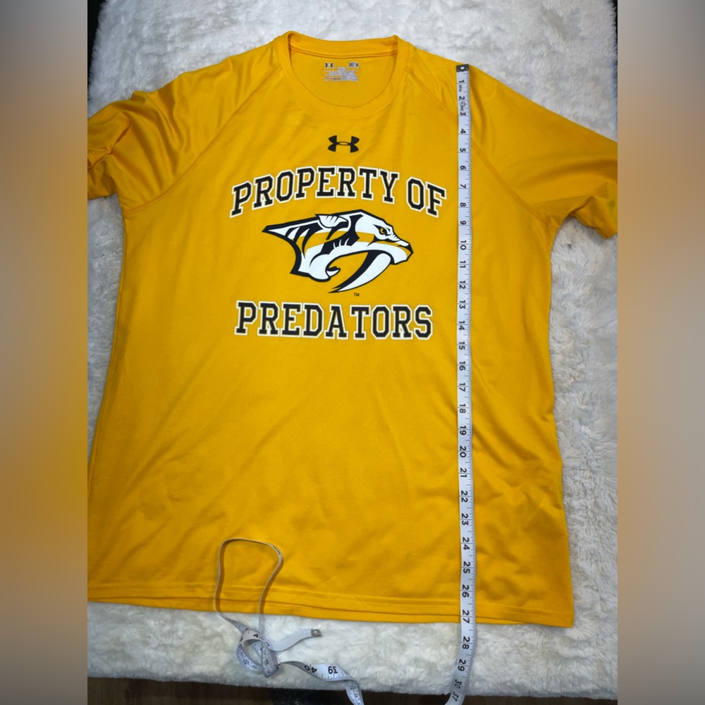 Under Armour heatgear loose cut size medium Nashville Predators - Picture 6 of 7